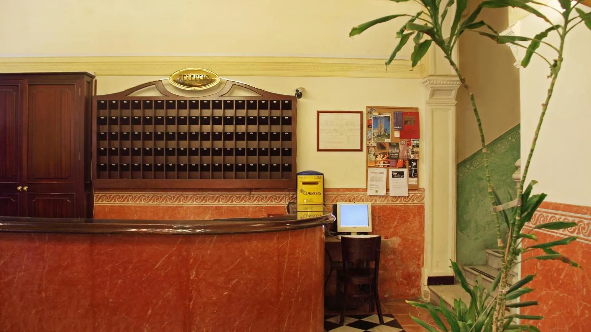 Hotel Peninsular Barcelona Spain