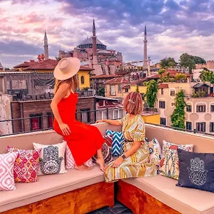 Henna Κωνσταντινούπολη