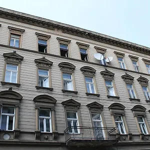 capital-guesthouse-budapest.inbudapesthotels.com/
